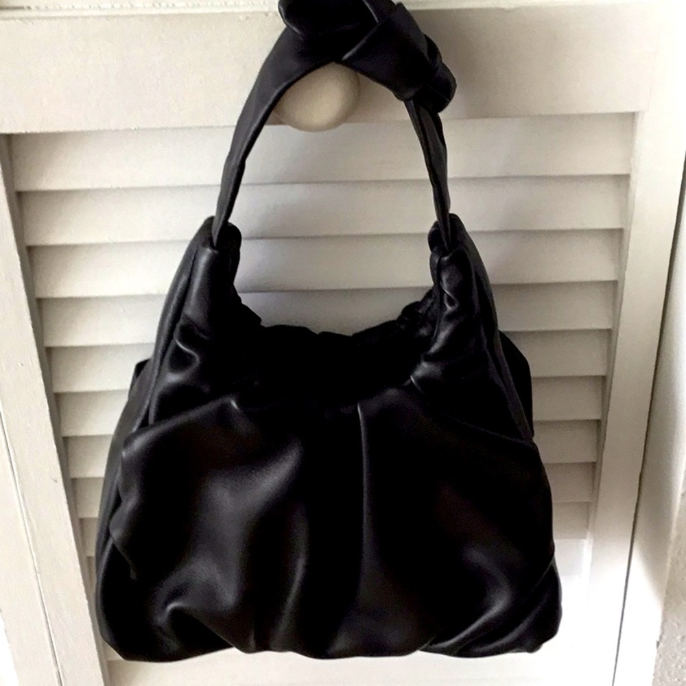 Staud black leather bag. Perfect condition